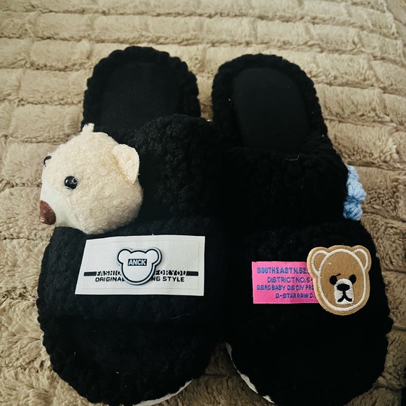 Cute Black Fuzzy Bear Slippers - Picture 2 of 6